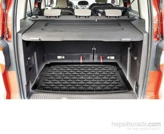 Двигатель Дизель 1,6 л. – Арендуйте Ford Courier в Стамбуле.